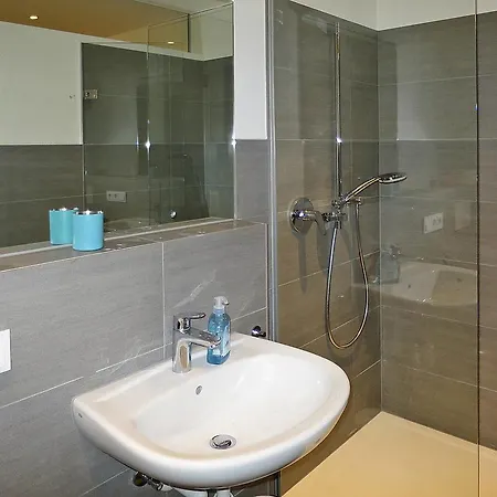 아파트 Ferienwohnung *